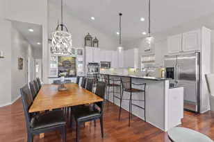 1825 Golfview Dr, Geneva, WI 53147 - Photo 7