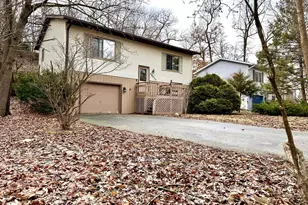 29933 Greenleaf Dr, Burlington, WI 53105 - Photo 1