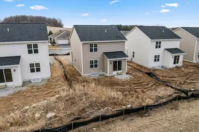 619  Belmont Dr, Watertown, WI 53094 - Photo 27