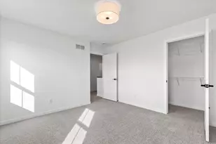 617 Belmont Dr, Watertown, WI 53094 - Photo 19