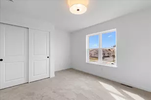 615 Belmont Dr, Watertown, WI 53094 - Photo 19