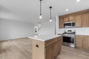 615 Belmont Dr, Watertown, WI 53094 - Photo 5