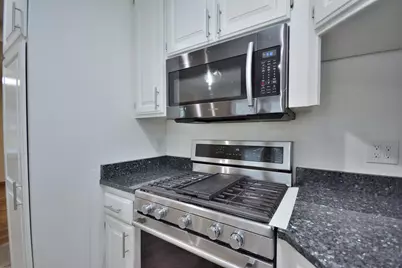 8104 W Center St, Milwaukee, WI 53222 - Photo 7