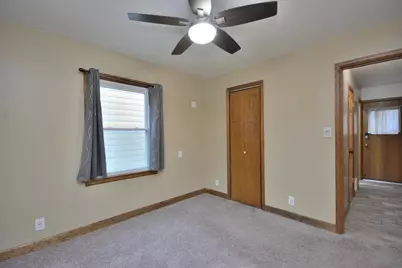 8104 W Center St, Milwaukee, WI 53222 - Photo 11