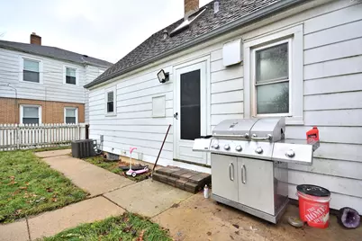 8104 W Center St, Milwaukee, WI 53222 - Photo 27