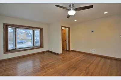 8104 W Center St, Milwaukee, WI 53222 - Photo 3