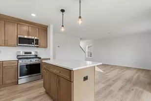 623 Belmont Dr, Watertown, WI 53094 - Photo 3