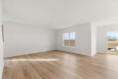 623  Belmont Dr, Watertown, WI 53094 - Photo 9