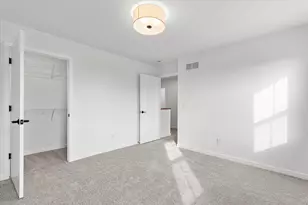 623 Belmont Dr, Watertown, WI 53094 - Photo 19