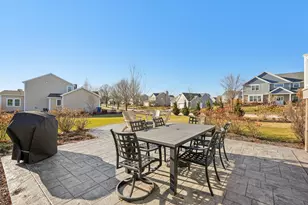 1819 Windrush Dr, Grafton, WI 53024 - Photo 39