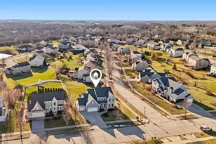 1819 Windrush Dr, Grafton, WI 53024 - Photo 41