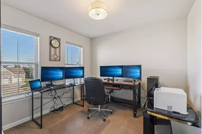 1819  Windrush Dr, Grafton, WI 53024 - Photo 19