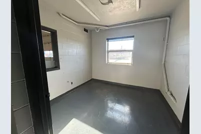 207  Causeway Blvd, La Crosse, WI 54603 - Photo 37