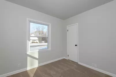 12509 W Park Ave, New Berlin, WI 53151 - Photo 19