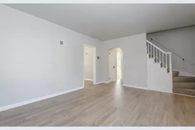 12509 W Park Ave, New Berlin, WI 53151 - Photo 15