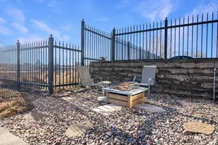 215 W Maple St, Milwaukee, WI 53204 - Photo 21