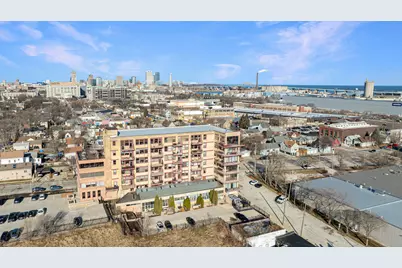 215 W Maple St #105, Milwaukee, WI 53204 - Photo 25