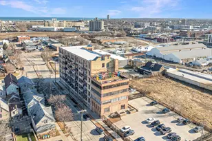 215 W Maple St, Milwaukee, WI 53204 - Photo 27