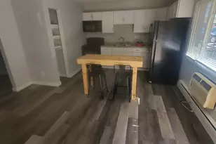 913 7th St, La Crosse, WI 54601 - Photo 17