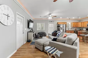 163 Fontana Ave, Fontana, WI 53125 - Photo 5