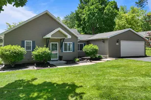 163 Fontana Ave, Fontana, WI 53125 - Photo 1