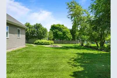 163  Fontana Ave, Fontana, WI 53125 - Photo 9