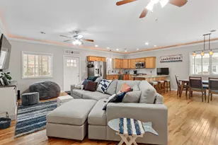 163 Fontana Ave, Fontana, WI 53125 - Photo 1