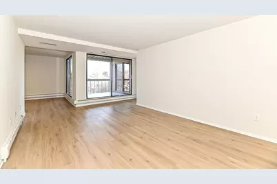 4215 N 100th St #231, Milwaukee, WI 53222 - Photo 7