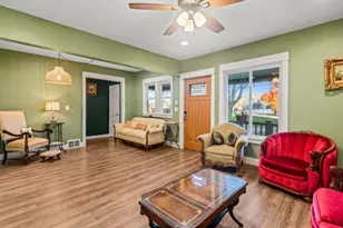 2853 S Ellen St, Milwaukee, WI 53207 - Photo 7