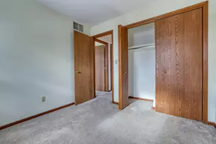 7850 W Van Beck Ave, Milwaukee, WI 53220 - Photo 37