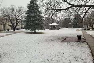 7225 Mariner Dr, Racine, WI 53406 - Photo 33