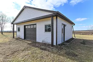 N6267 County Rd P, Richmond, WI 53115 - Photo 31