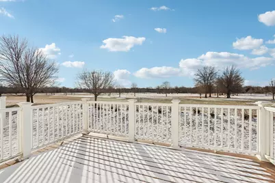 4041 S Fohr Dr, New Berlin, WI 53151 - Photo 7