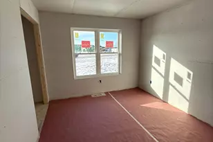 1313 Peony Pl, Fort Atkinson, WI 53538 - Photo 9