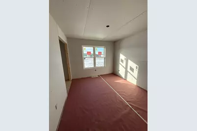 1313  Peony Pl, Fort Atkinson, WI 53538 - Photo 7