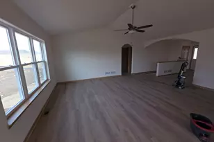 1313 Peony Pl, Fort Atkinson, WI 53538 - Photo 5