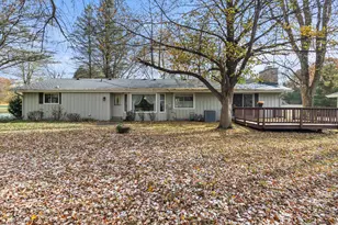 S42W34366 Griffith Ln, Ottawa, WI 53118 - Photo 23