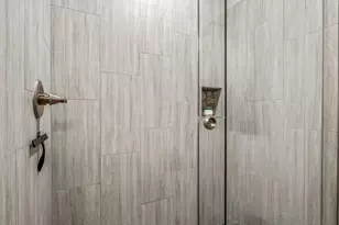 21905 W North Ave, Brookfield, WI 53045 - Photo 35