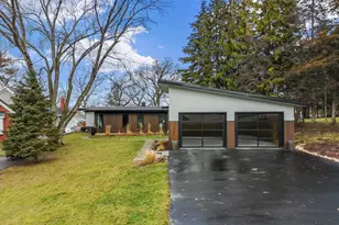 W1374 S Shore Dr, Palmyra, WI 53156 - Photo 3