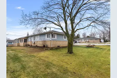 815  Buchholz St, Two Rivers, WI 54241 - Photo 21