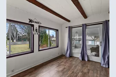 815  Buchholz St, Two Rivers, WI 54241 - Photo 11