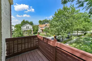 2150 N Palmer St, Milwaukee, WI 53212 - Photo 15