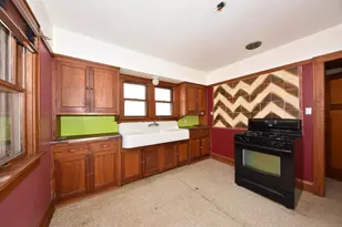 5730 N 35th St, Milwaukee, WI 53209 - Photo 13