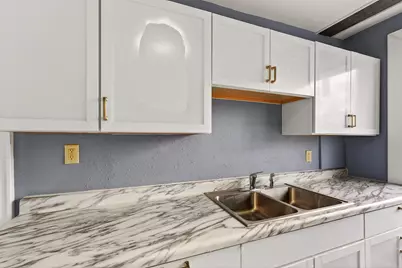 2939 N 13th St, Milwaukee, WI 53206 - Photo 11