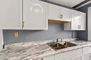 2939 N 13th St, Milwaukee, WI 53206 - Photo 11