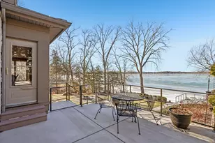 705 S Ferry Dr, Lake Mills, WI 53551 - Photo 9