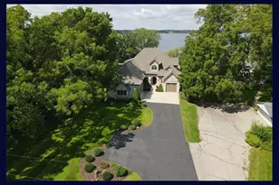 705 S Ferry Dr, Lake Mills, WI 53551 - Photo 1