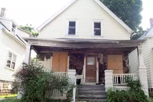 2922 N 17th St, Milwaukee, WI 53206 - Photo 1