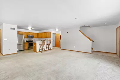 4225 W Grange Ave, Greenfield, WI 53221 - Photo 11