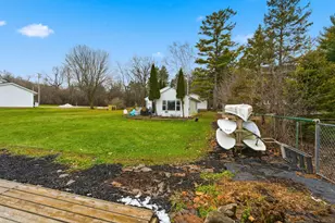 2736 Nagawicka Ave, Delafield, WI 53018 - Photo 3